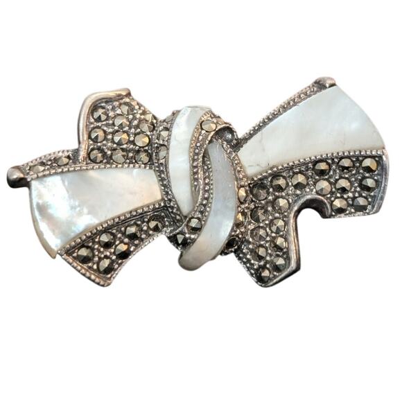 Unbranded Jewelry - Vintage Sterling Mother of Pearl Marcasite Bow Brooch